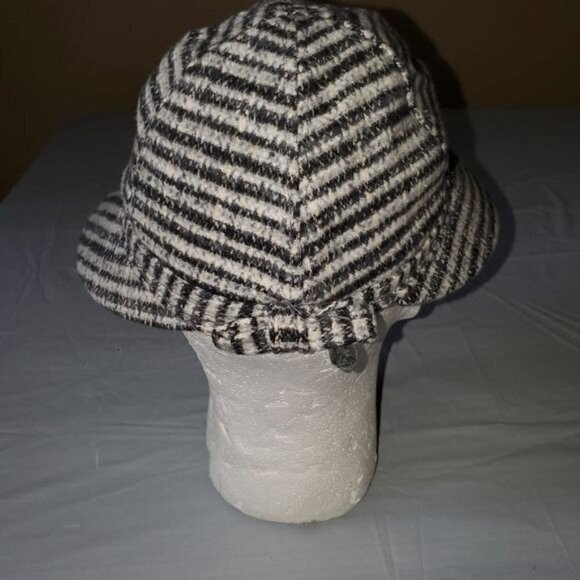 Vintage 1950\'s Houndstooth‎ Cap Hat with Accent Matching Bow on Back